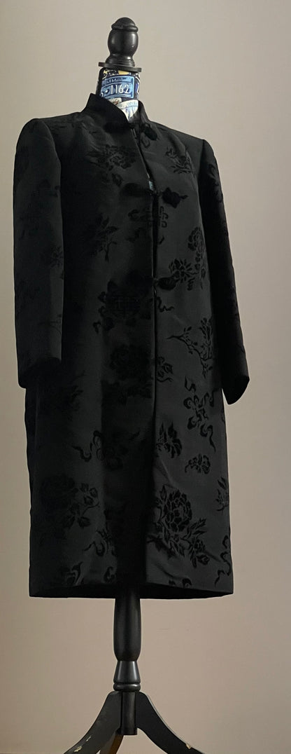 A vintage Chinese silk velvet coat
