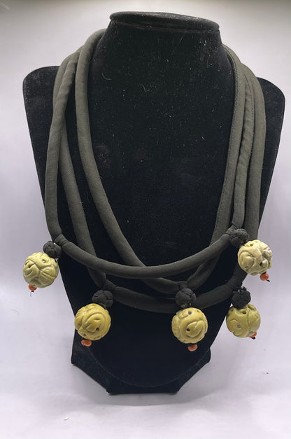 Necklace with vintage shou beads