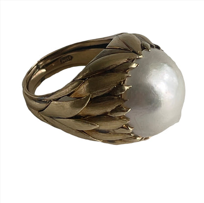 A vintage mabe pearl and 18k cocktail ring